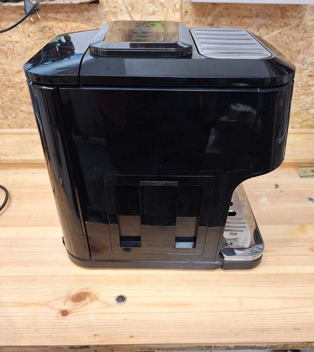 Ekspres do kawy Krups EA 8808