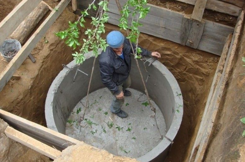 Каналізація з бетонних кілець септик - Ф220 гарантія якості