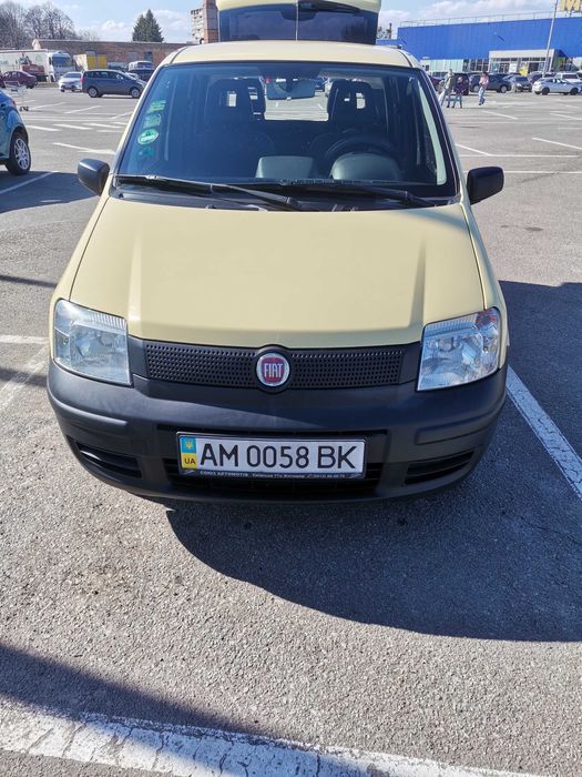 Fiat Panda справжній бестселер завдяки своїй практичності, компактності та надійності