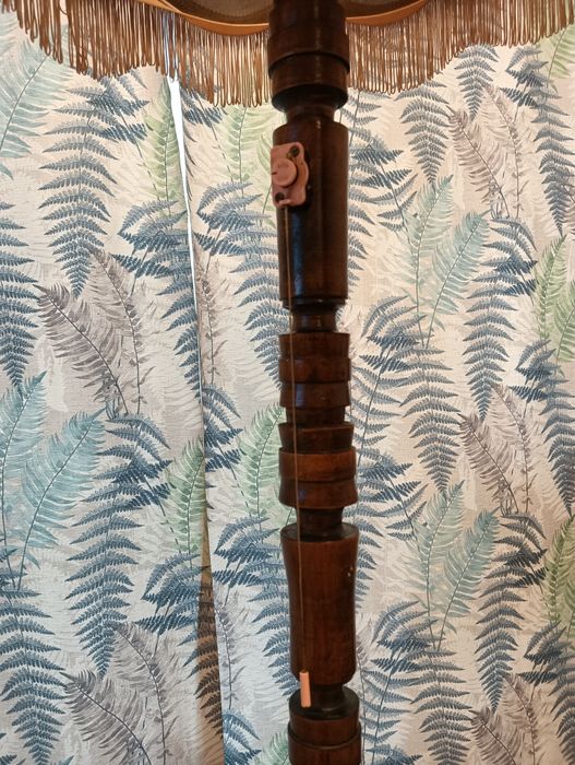 Lampa stojąca PRL z abażurem