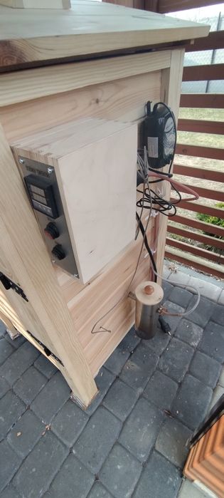 Wędzarnia elektryczna