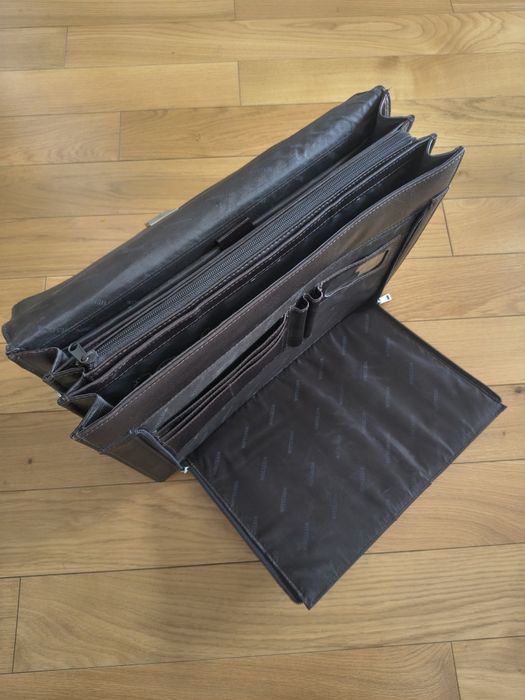 Teczka aktówka męska Wittchen | Na laptopa i dokumenty | Brązowa | Kluczyk