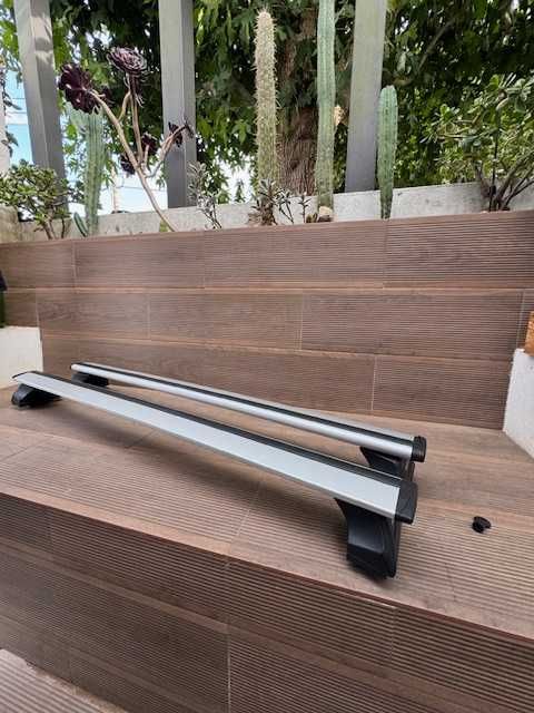 Barras de tejadilho Audi A4 Avant/VW Golf/Peug 2008/Dacia Duster/univ