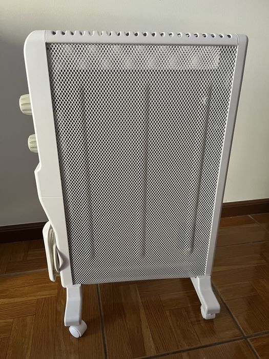 Aquecedor Elétrico Flama com Rodas | como novo