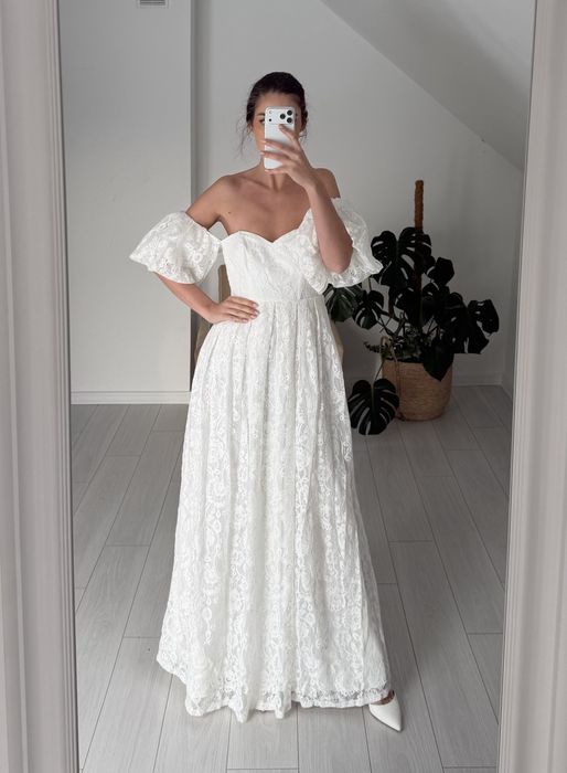 Suknia ślubna koronkowa bufki romantyczna litera A