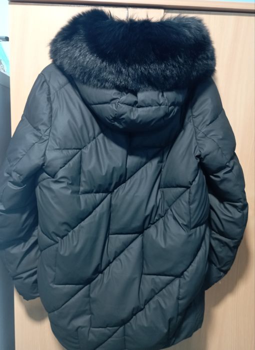 Продам зимову куртку