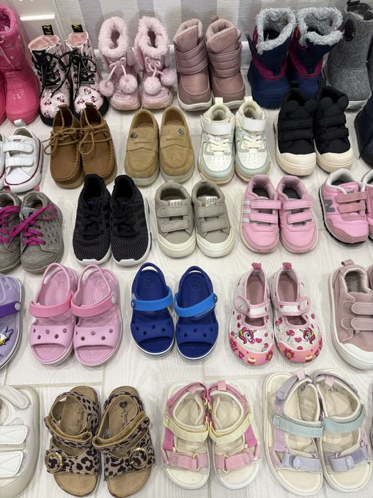 Дитяче взуття. Зима/літо