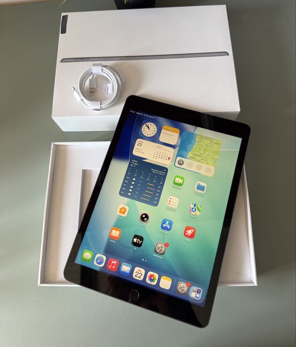 Apple iPad 10.2” 8a Geração 2020