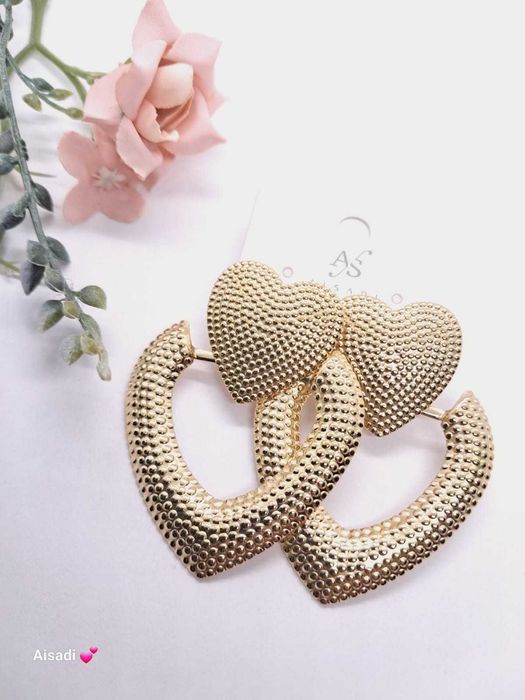 Kolczyki dwa serca wzór złote stal nierdzewna