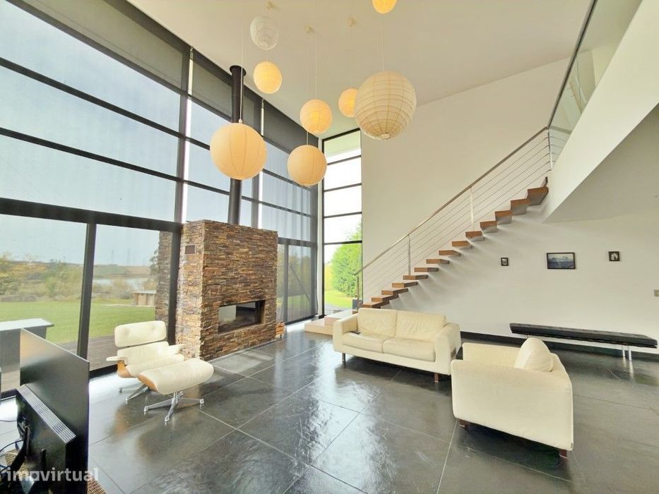Excelente Moradia / Quinta, área de terreno com 14.600 m2, piscina ...