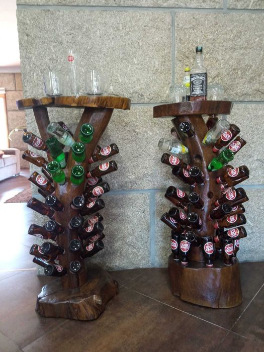 Mesa de apoio, Garrafeira Rustica