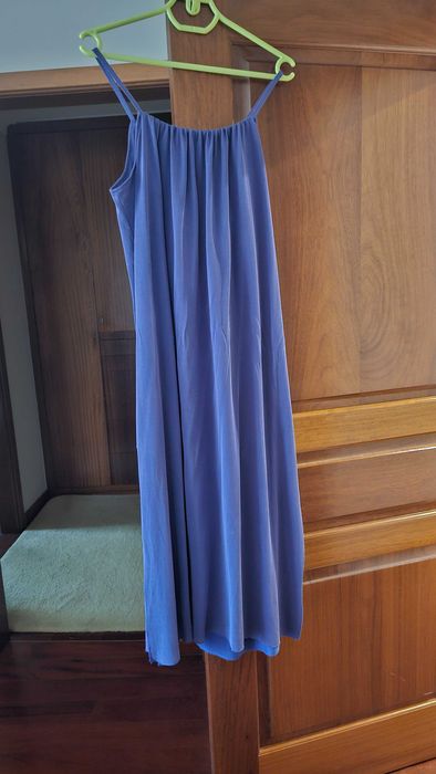 Vestido comprido de alças