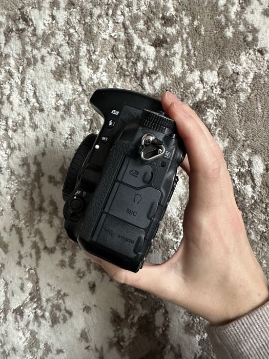 Фотоапарт Nikon d750