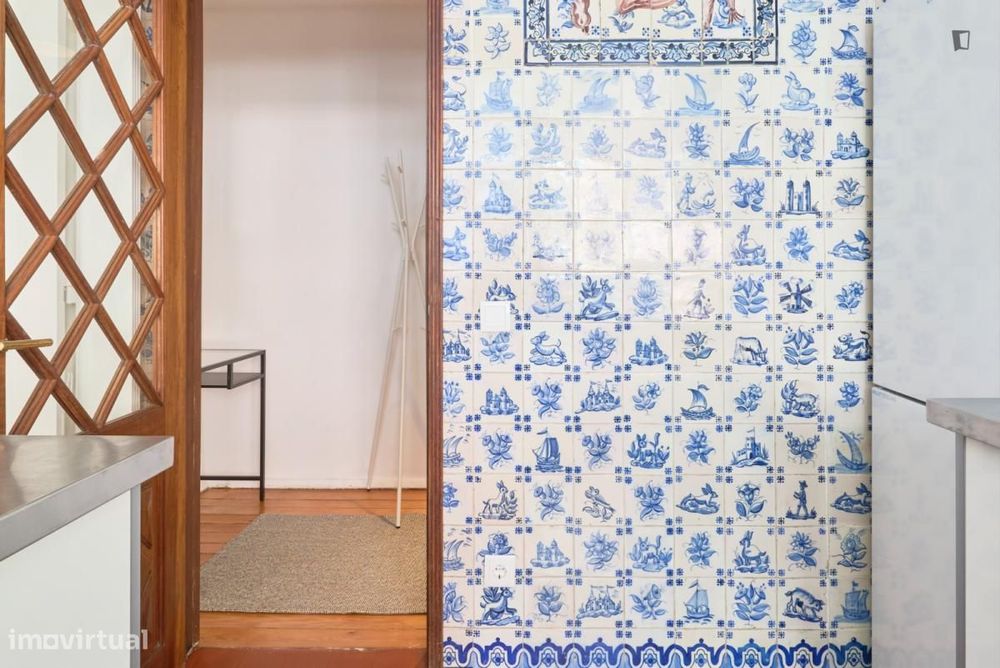 Quarto - localizado em Lapa Lisbon