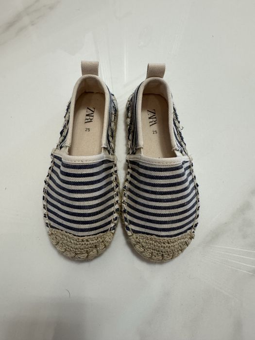 Дитячі мокасини zara 25 р.