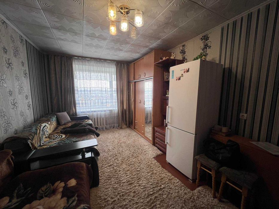 42742 Продаж кімнати в гуртожитку , нормальний стан