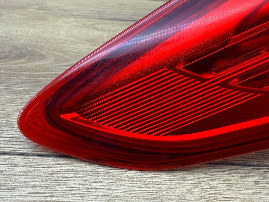 Ліхтар задній LED для Ford Focus Mk3 (2010-) Фонарь Форд Фокус 3 мк3