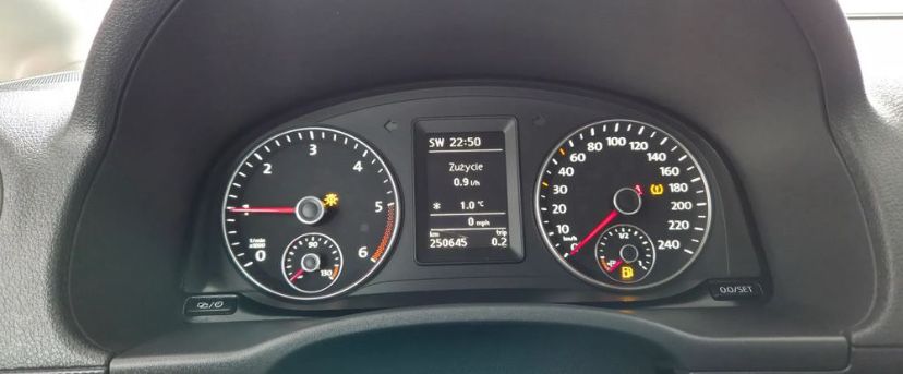 Volkswagen Caddy 2014 дизель 1.6 СЕМИМІСНИЙ