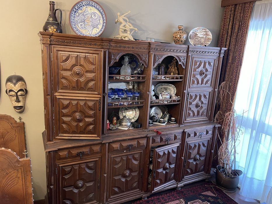 Movel louceiro em madeira maciça