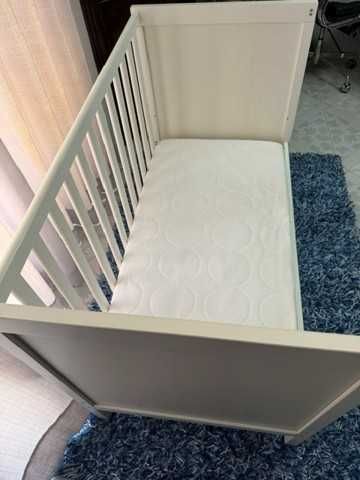 Сama de bebé Branca IKEA + Colchão + OFERTA Extras