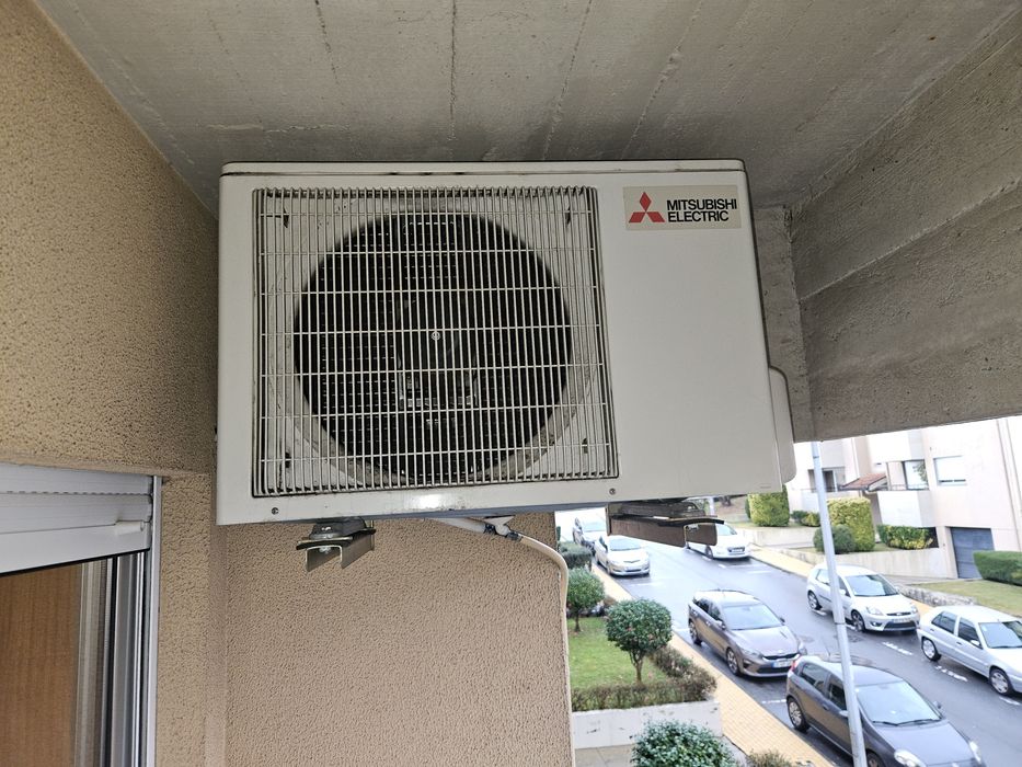 Ar condicionado Mitsubishi Eletric kirigamine 42
