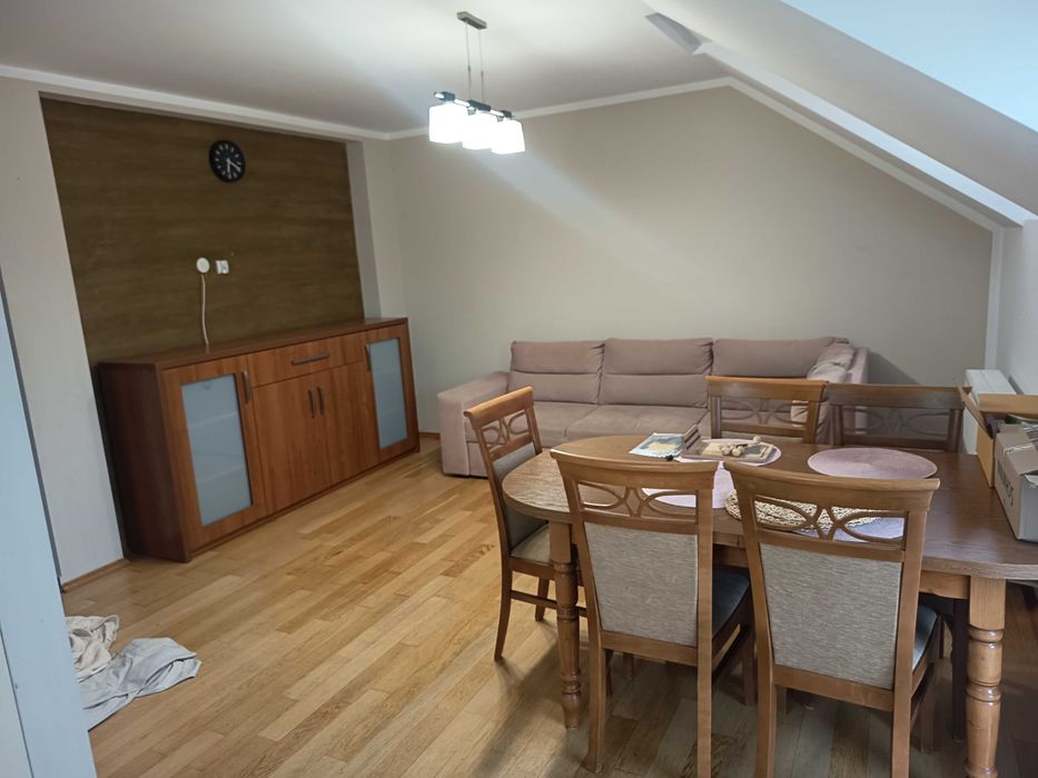 Wynajmę lokal mieszkalny dwupoziomowy 67,80 m2 - ul. Biecka 1 - IV/V piętro