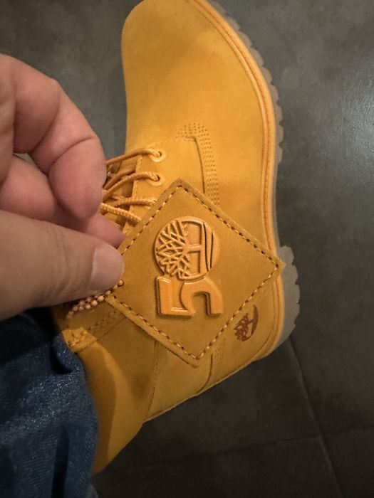 Botas timberland novas cor mostarda N43,5