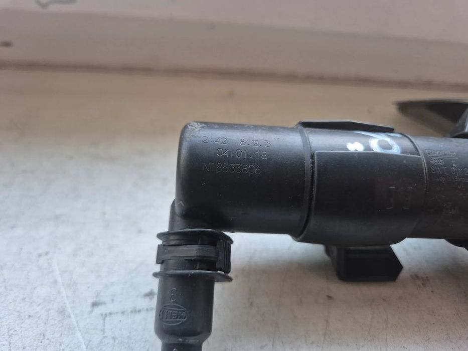 pompka spryskiwacz lampy reflektora prawy daf xf 106 , cf euro 6 stan bdb 100% sprawny