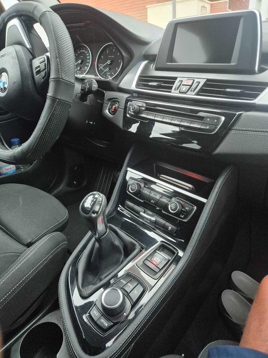 Bmw 216 grand tourer sport line
