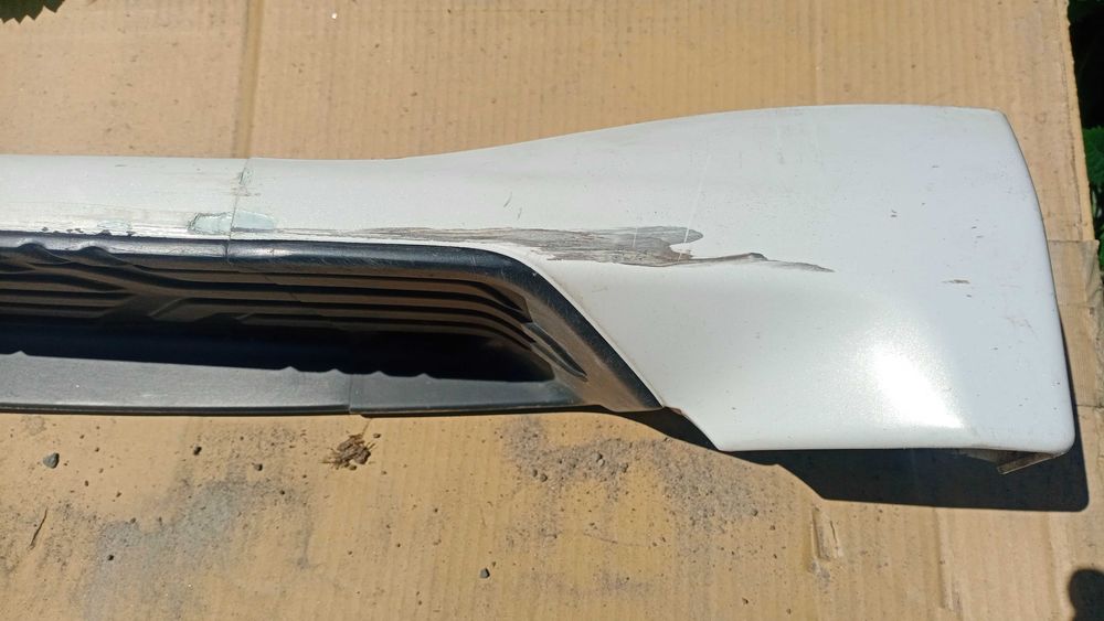 Левая подножка порог Infiniti QX56/QX80 Nissan Patrol/Armada Y62