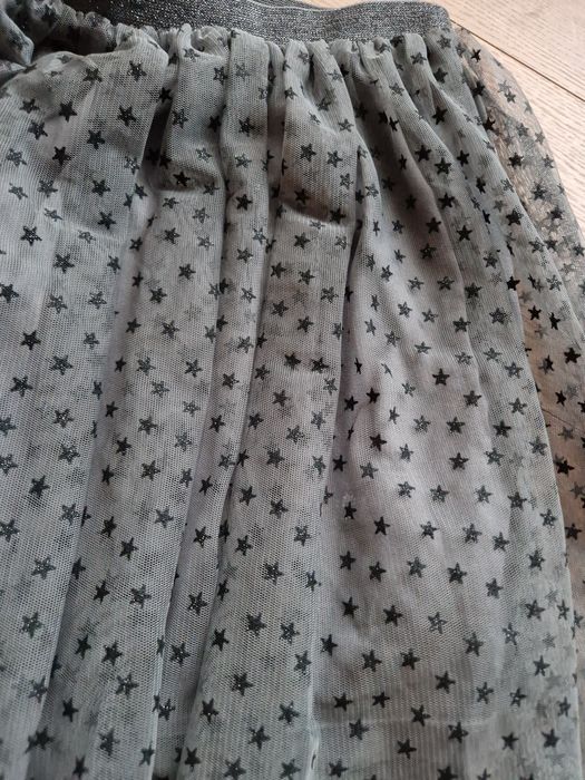 Spodniczka tiulowa w gwiazdy 140 H&M