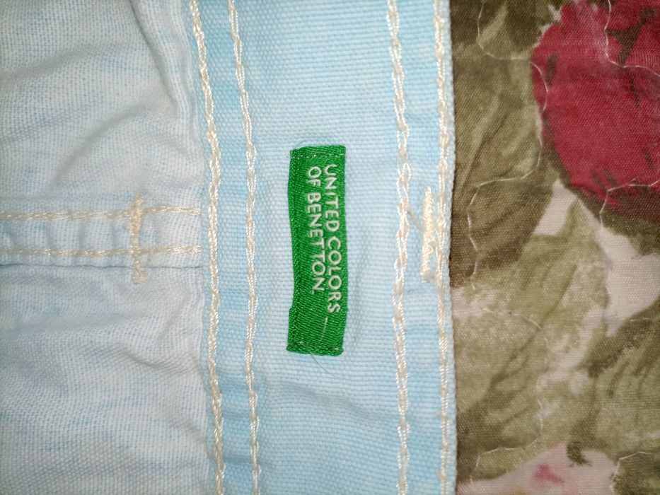 Saia de menina Benetton