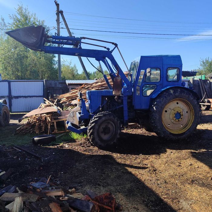 трактор т 40  навантажувач