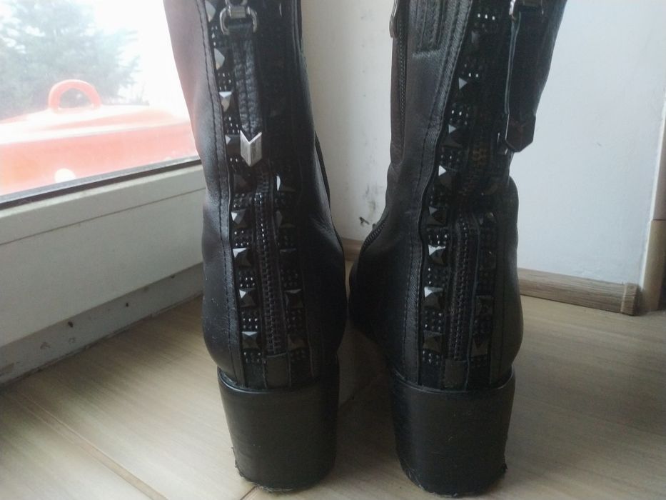 Пiвчобiтки (полусапожки) чоботи р.40 натуральна шкiра, якiснi, гарний