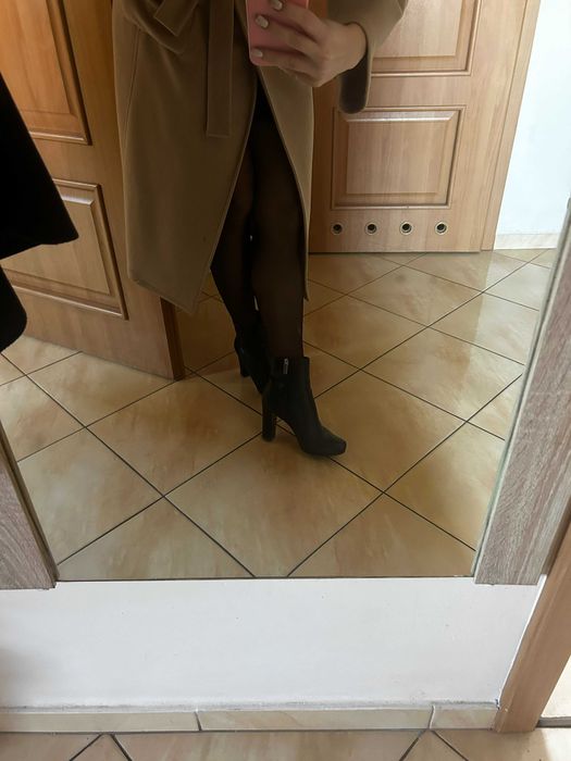 Botki Gino Rossi 37 czarne mało używane