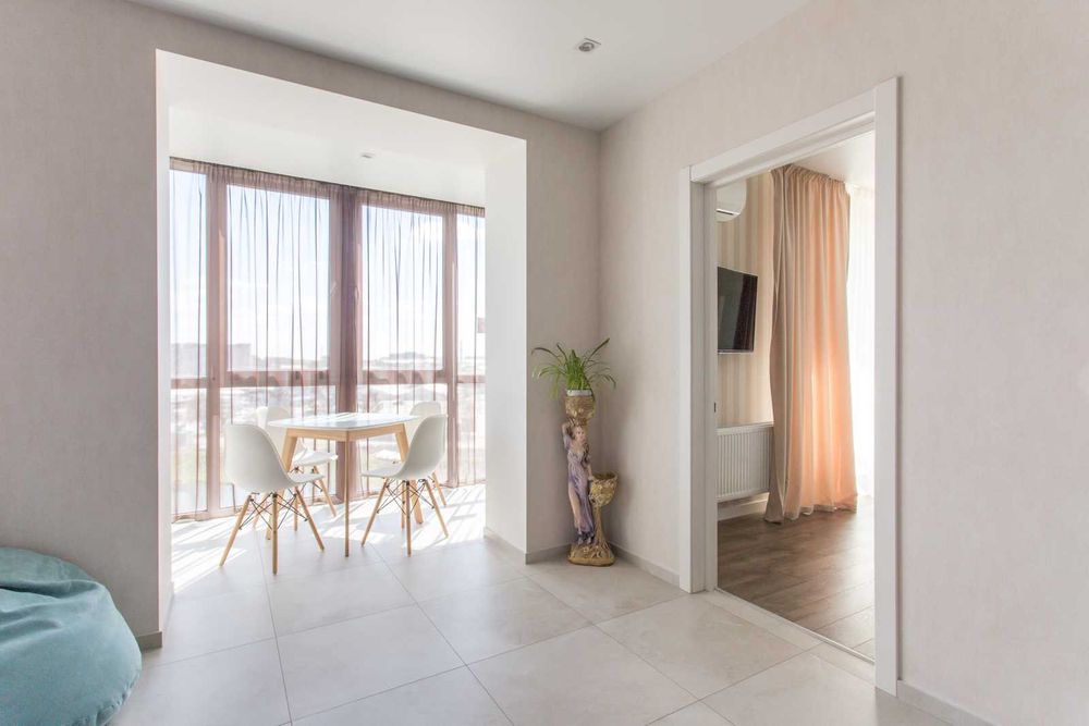 Люкс апартаменти в новому ЖК за супермаркетом Рост на Клочківській