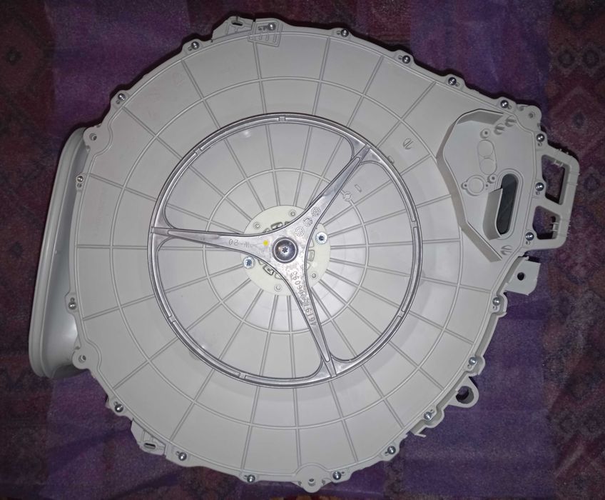 Бак в сборе для стиральной машины Whirpool  46197309022-2  (новый)