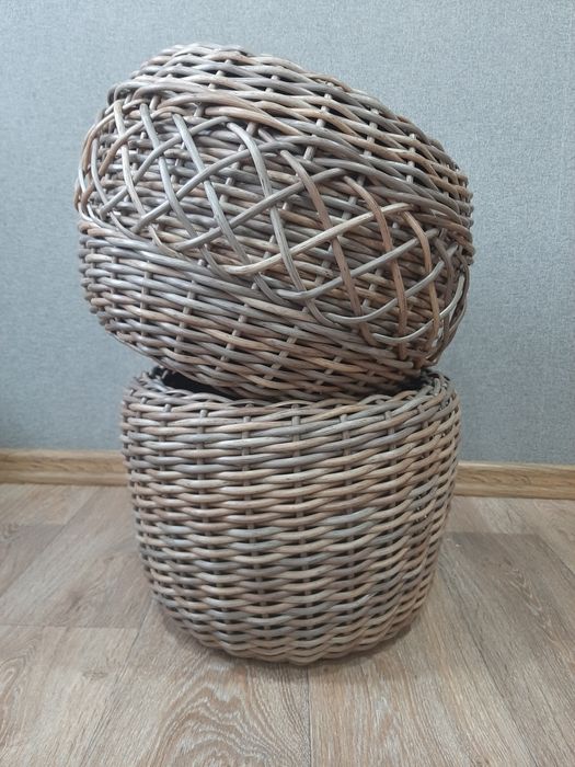 Продам кашпо з ротангу