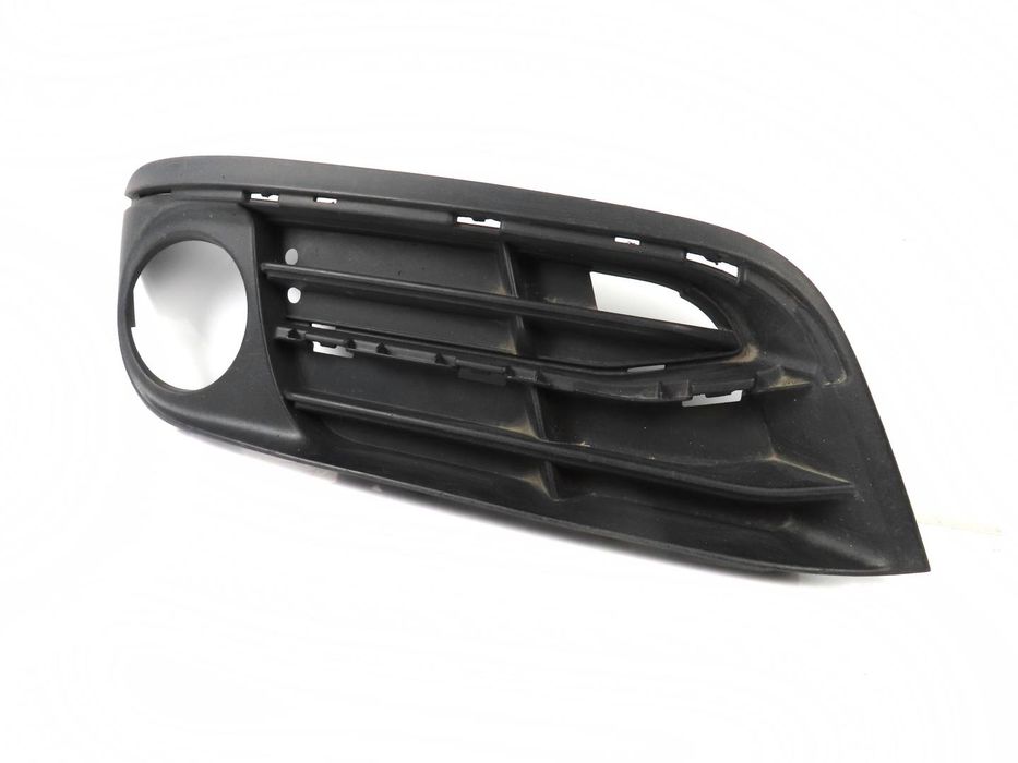Grelha Farol Nevoeiro Bmw 5 Ref: 51117346506 2009 - 2026