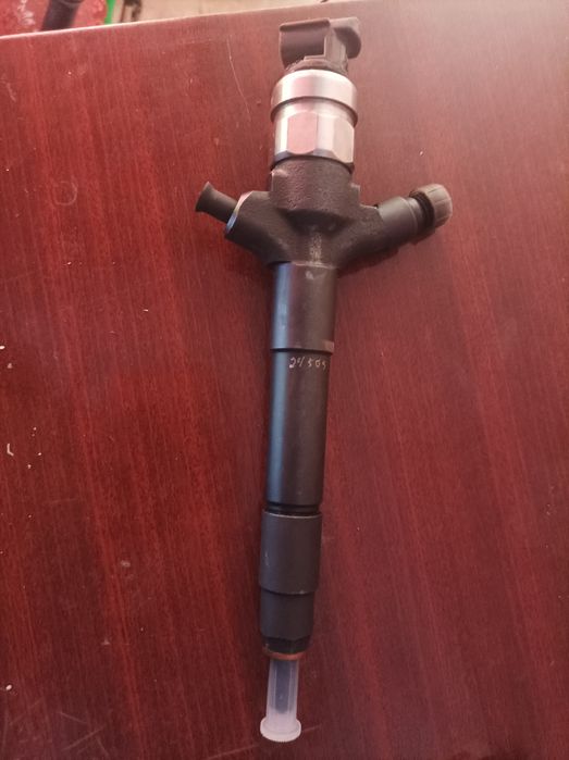 Форсунка DENSO 1465A041