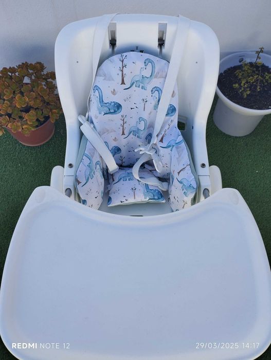 Cadeira refeição bebé