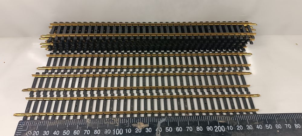 Рельсы прямые для железной дороги т- профиль , латунь  масштаб 1:87