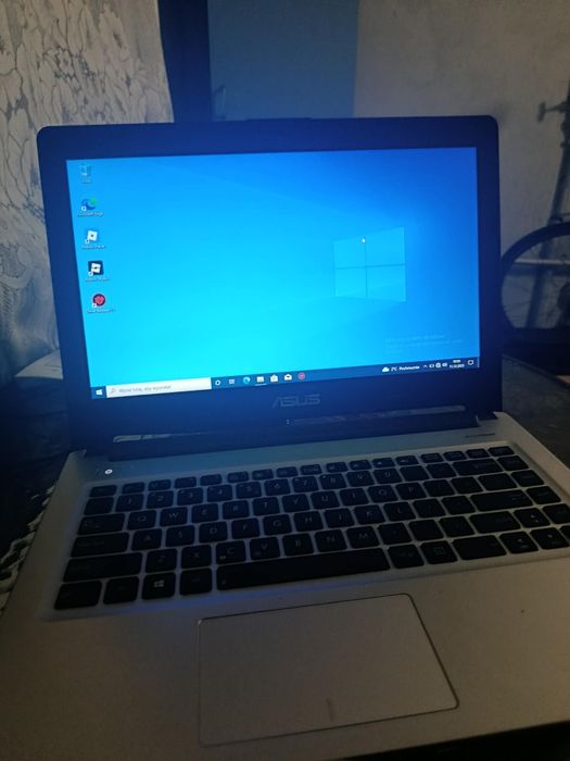 Sprzedam laptopa Asus