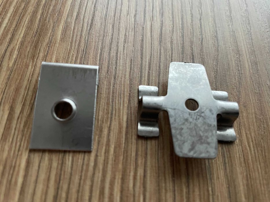 Klip montażowy do deski Timberness