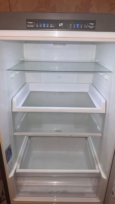 Продам холодильник