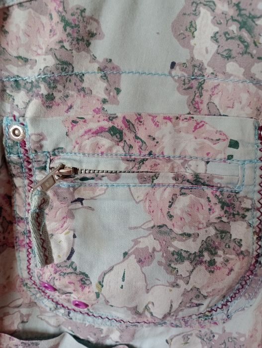 Krótkie ogrodniczki