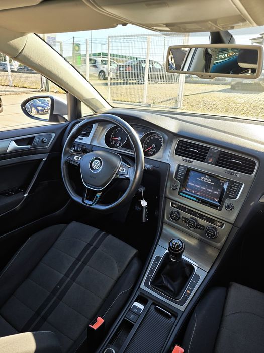 Volkswagen Golf 1.6 TDI SportLine