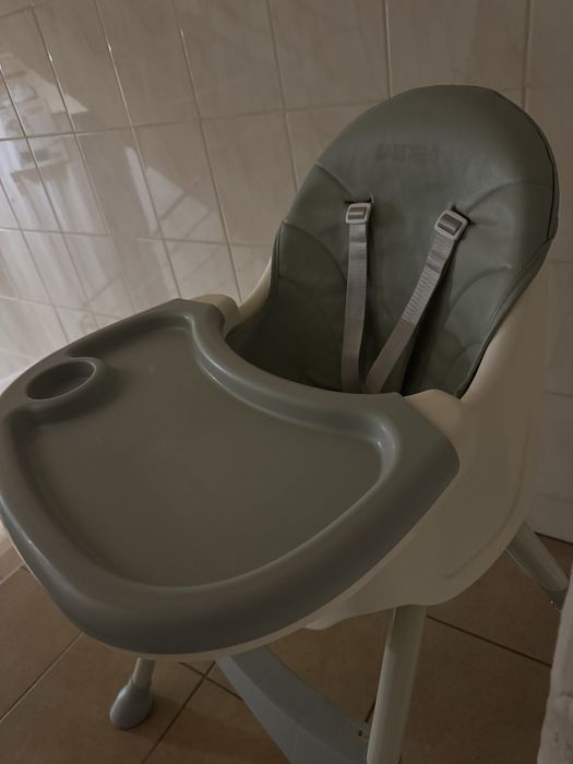 Krzesło do karmienia, stan bdb