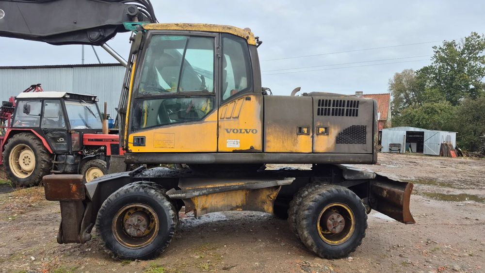 Volvo EW180C