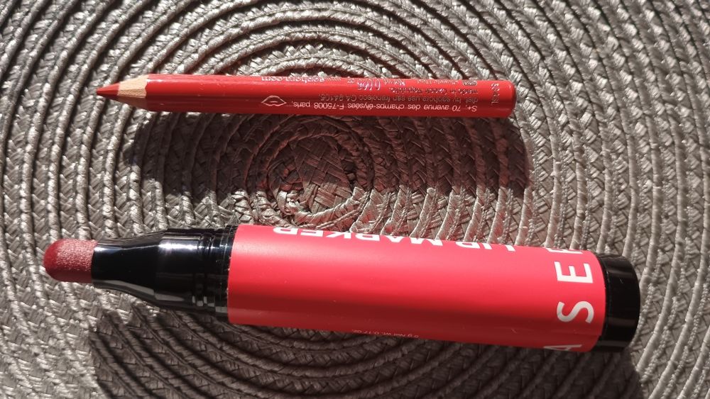 Sephora nie używany, czerwony zestaw nowych kosmetyków!